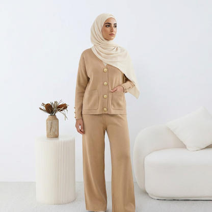 Ensemble HÉRITAGE | Cardigan Maille à Boutons Dorés & Pantalon Large